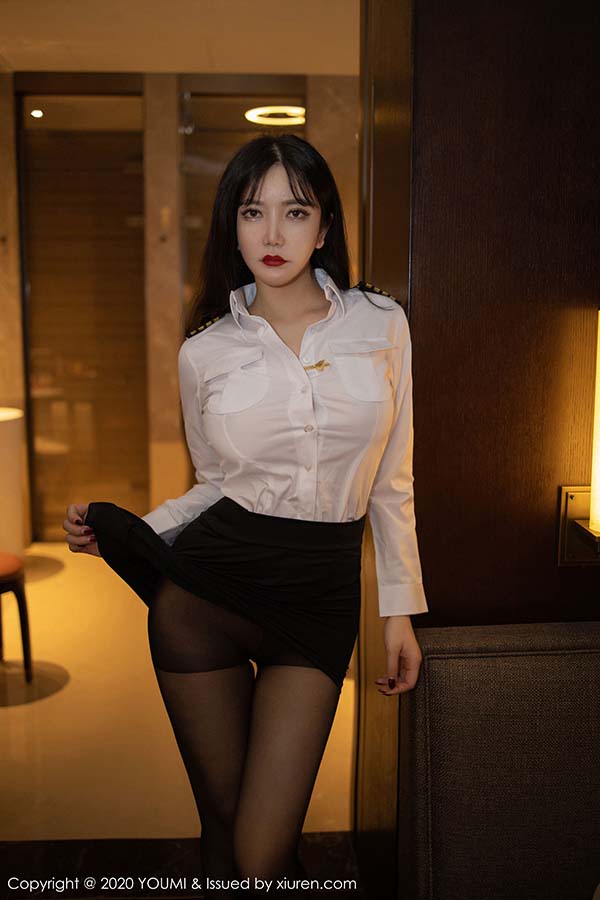 [YouMi尤蜜荟]YMH20200304VOL0428 2020.03.04 VOL.428 超短裙与黑丝袜 心妍小公主 YouMi尤蜜荟-第1张