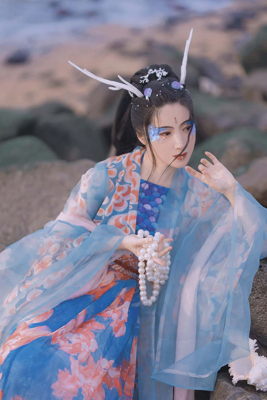 [YITUYU艺图语]2021.10.18 龙女 何佳 YITUYU艺图语-第2张