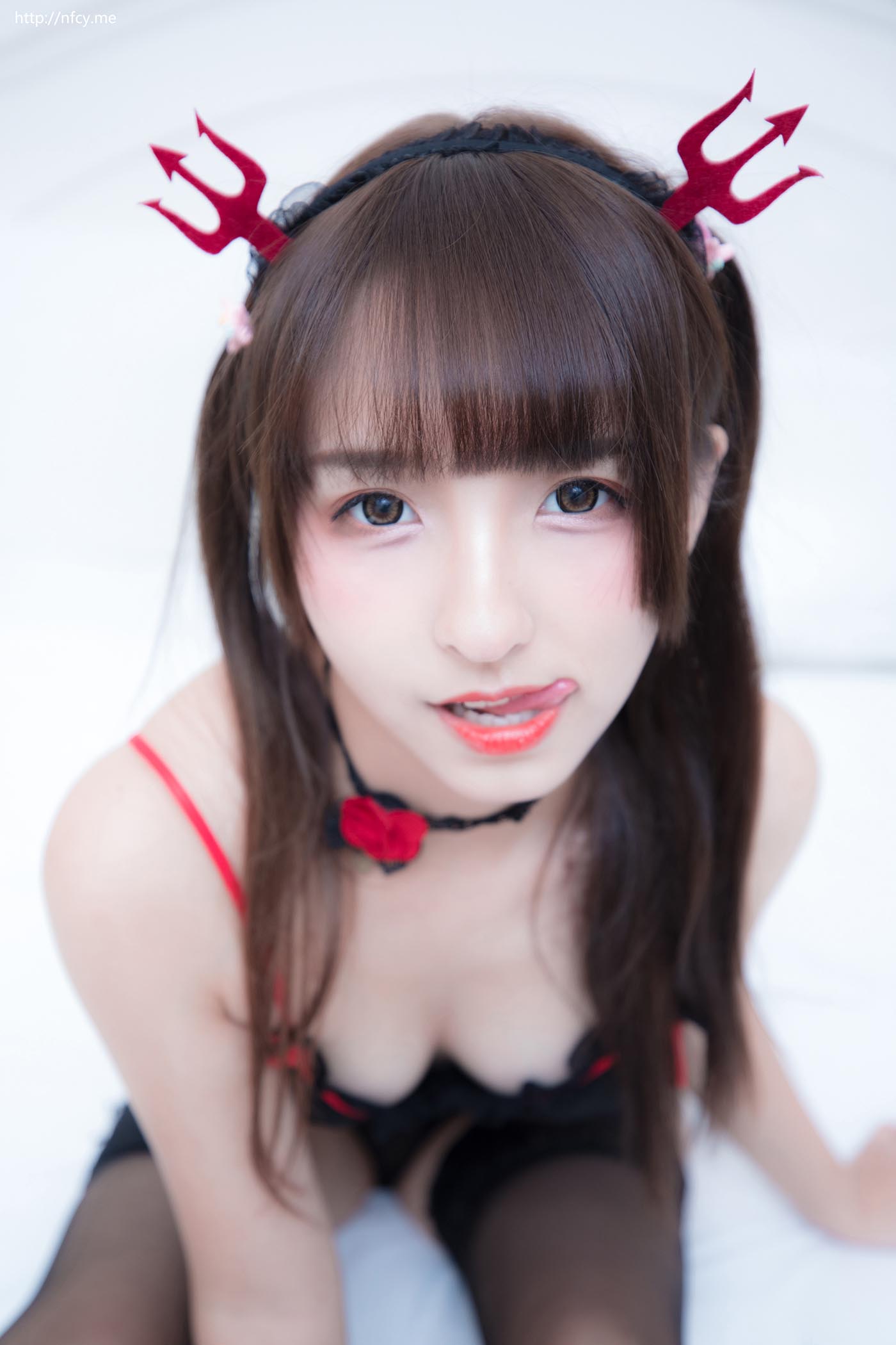 神楽坂真冬 – Little Devil Cosplay-第1张