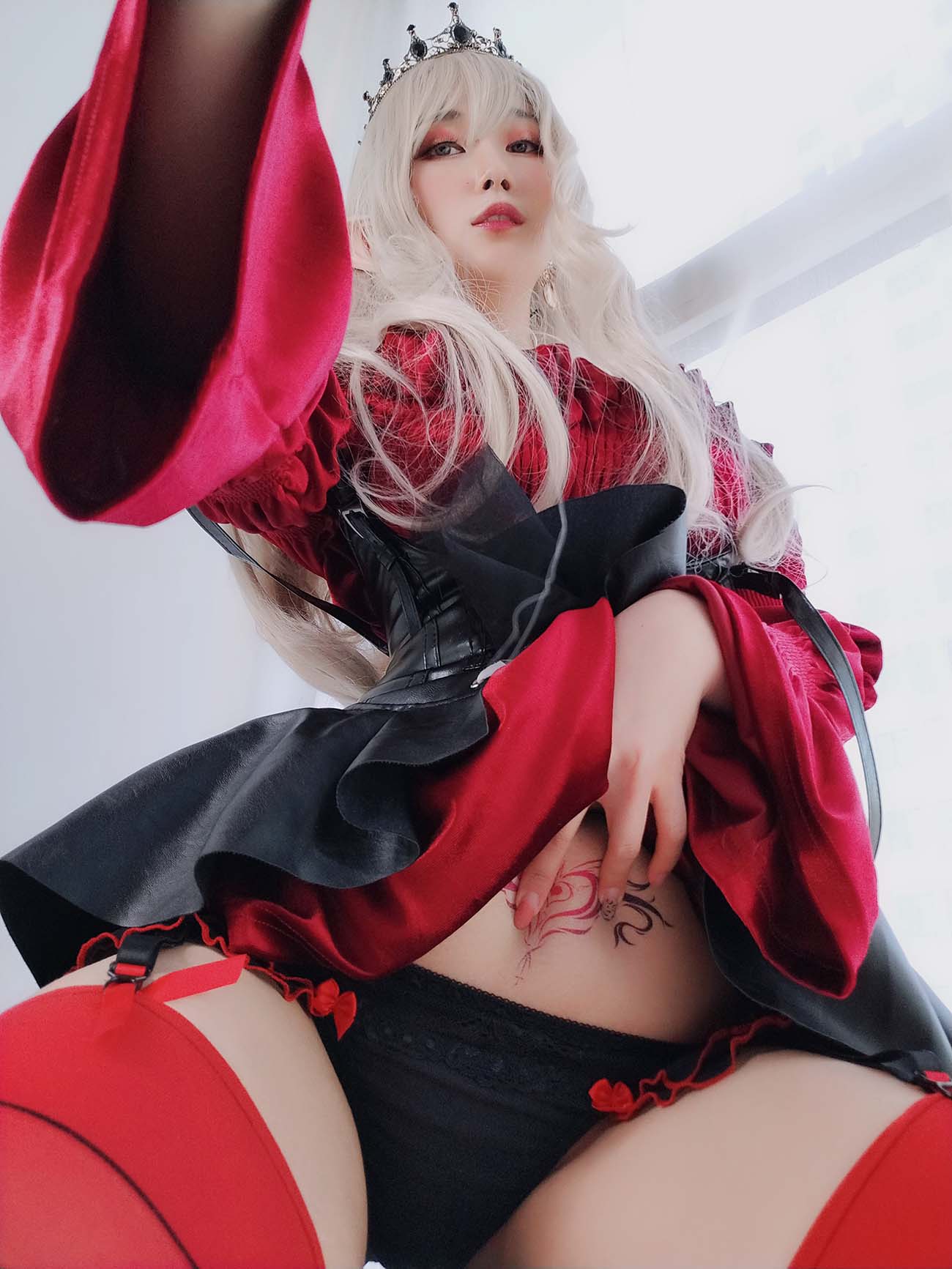 白银18 – 皇家吸血鬼 Cosplay-第2张