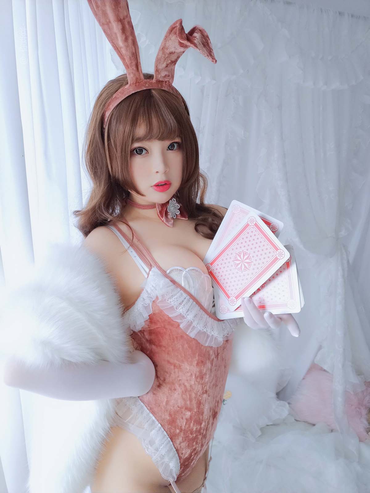 白烨-赌场女郎 Cosplay-第1张