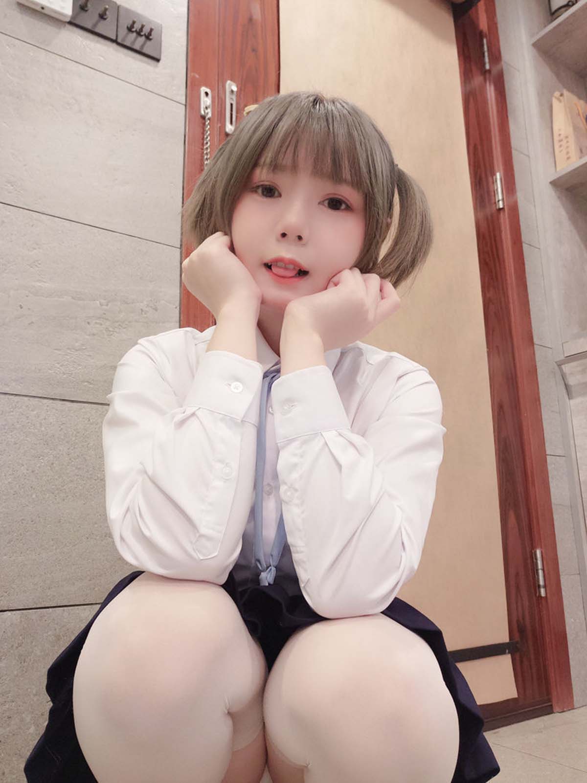 [きょう肉肉]-幻いー女子高校生ー昼タイム Cosplay-第2张