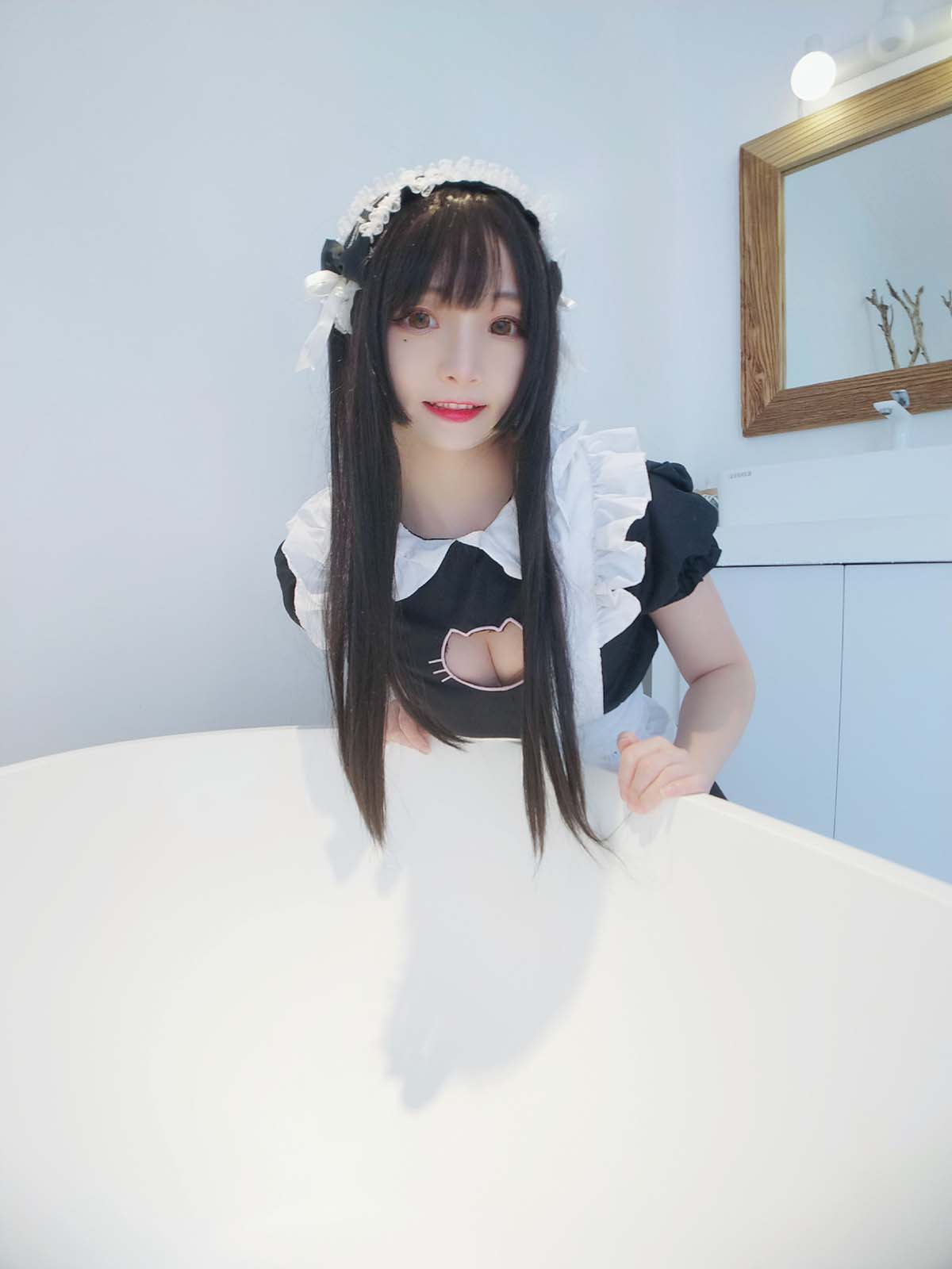 古川kagura – 黑白女仆 Cosplay-第2张