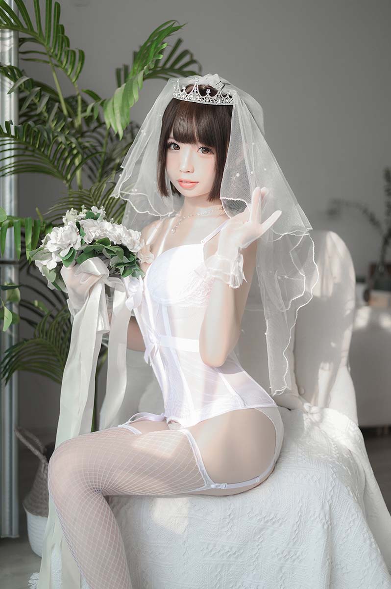 网红美女十万珍吱伏特-花嫁 Cosplay-第1张