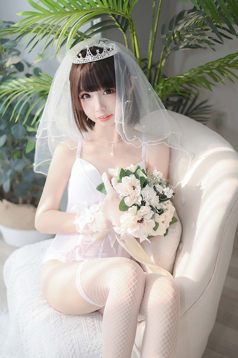网红美女十万珍吱伏特-花嫁 Cosplay-第2张
