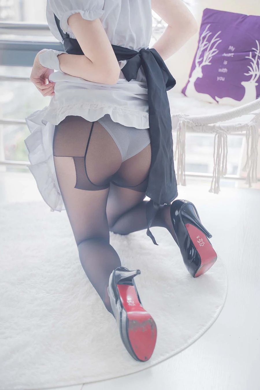 网红美女南鸽 – 黑丝女仆 Cosplay-第2张