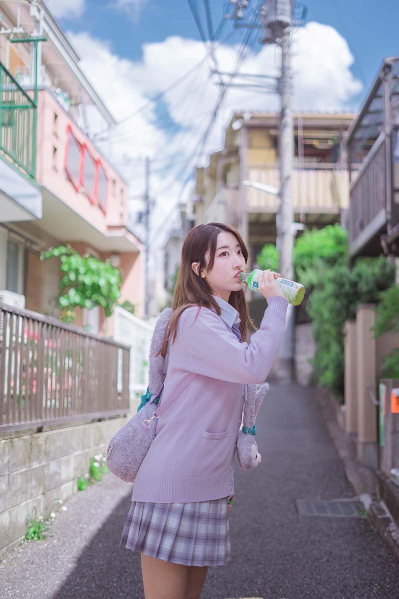 网红美女黑川 – 民宿楼下 Cosplay-第2张