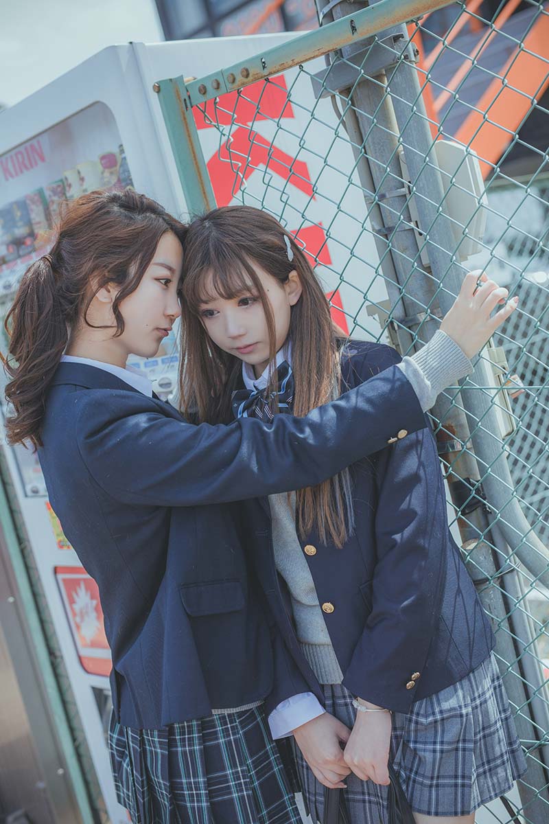 黑川&浅野菌子 – 百合 Cosplay-第1张