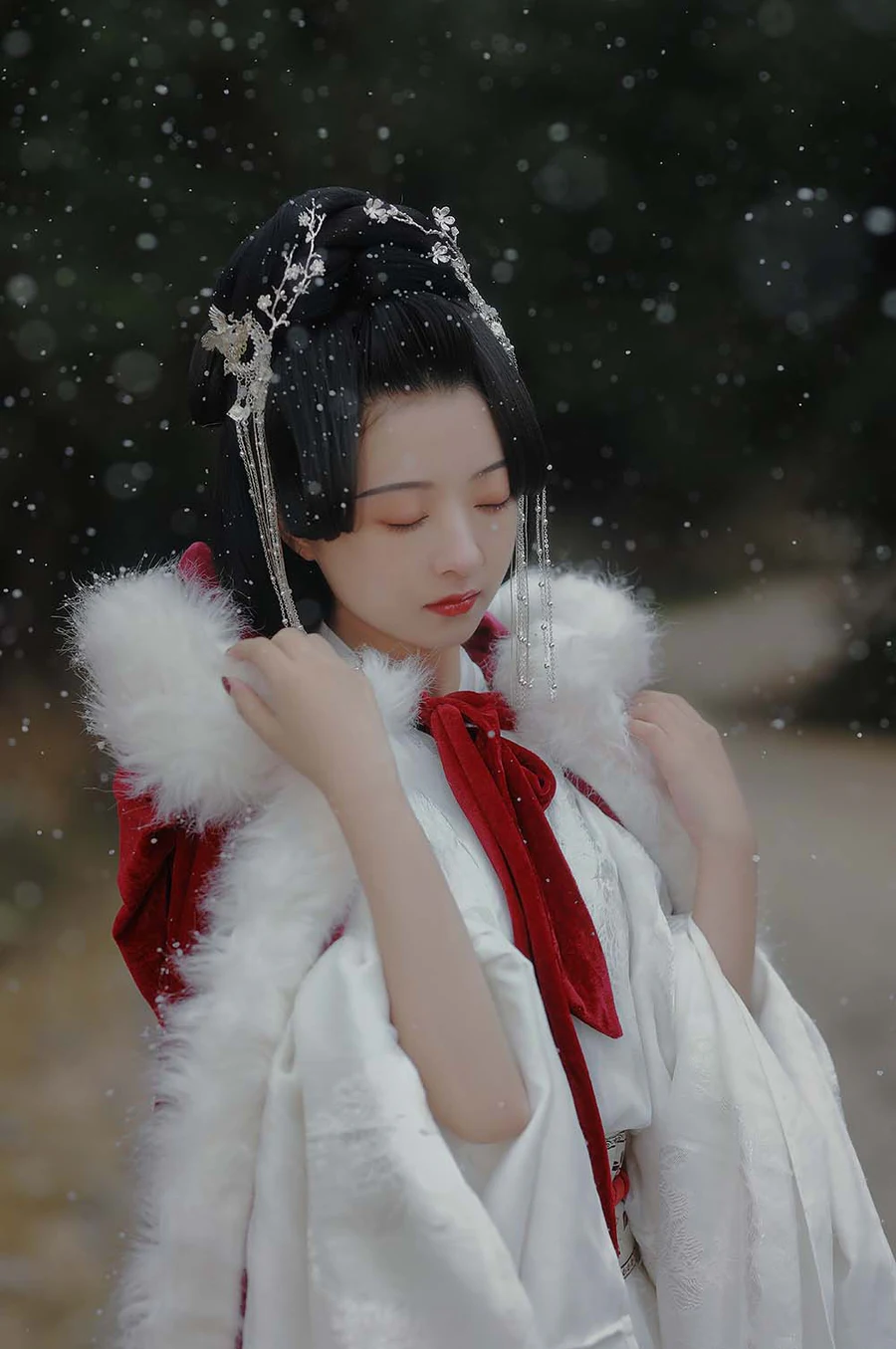 [YITUYU艺图语]2022.03.13 白衣 YunFleur YITUYU艺图语-第2张