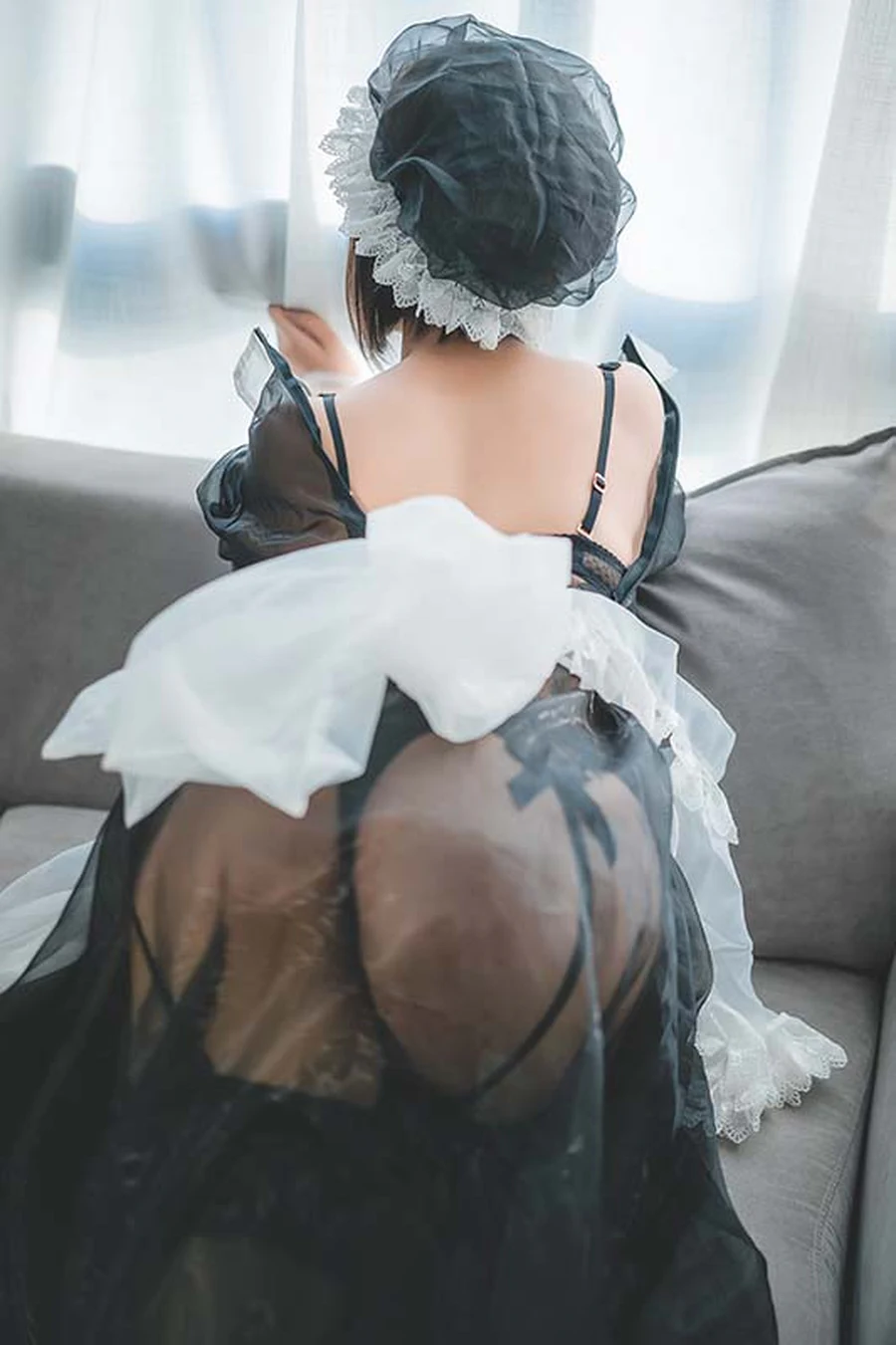 蜜汁猫裘 透明女仆 Cosplay-第1张