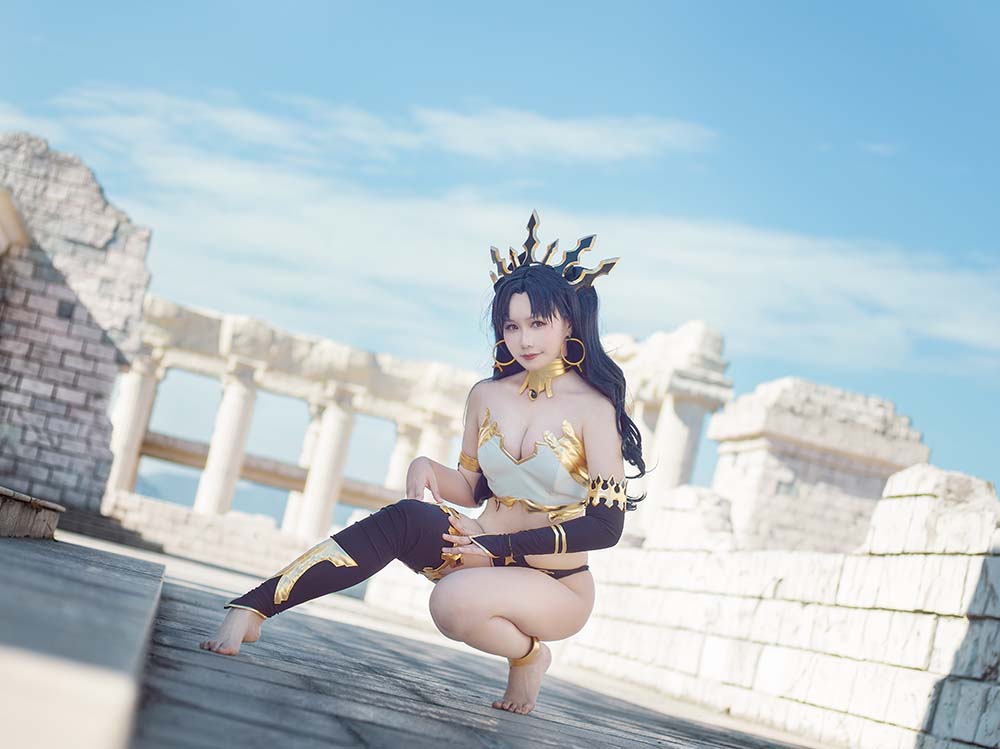 麻花酱 – 伊斯塔·凛 Cosplay-第1张