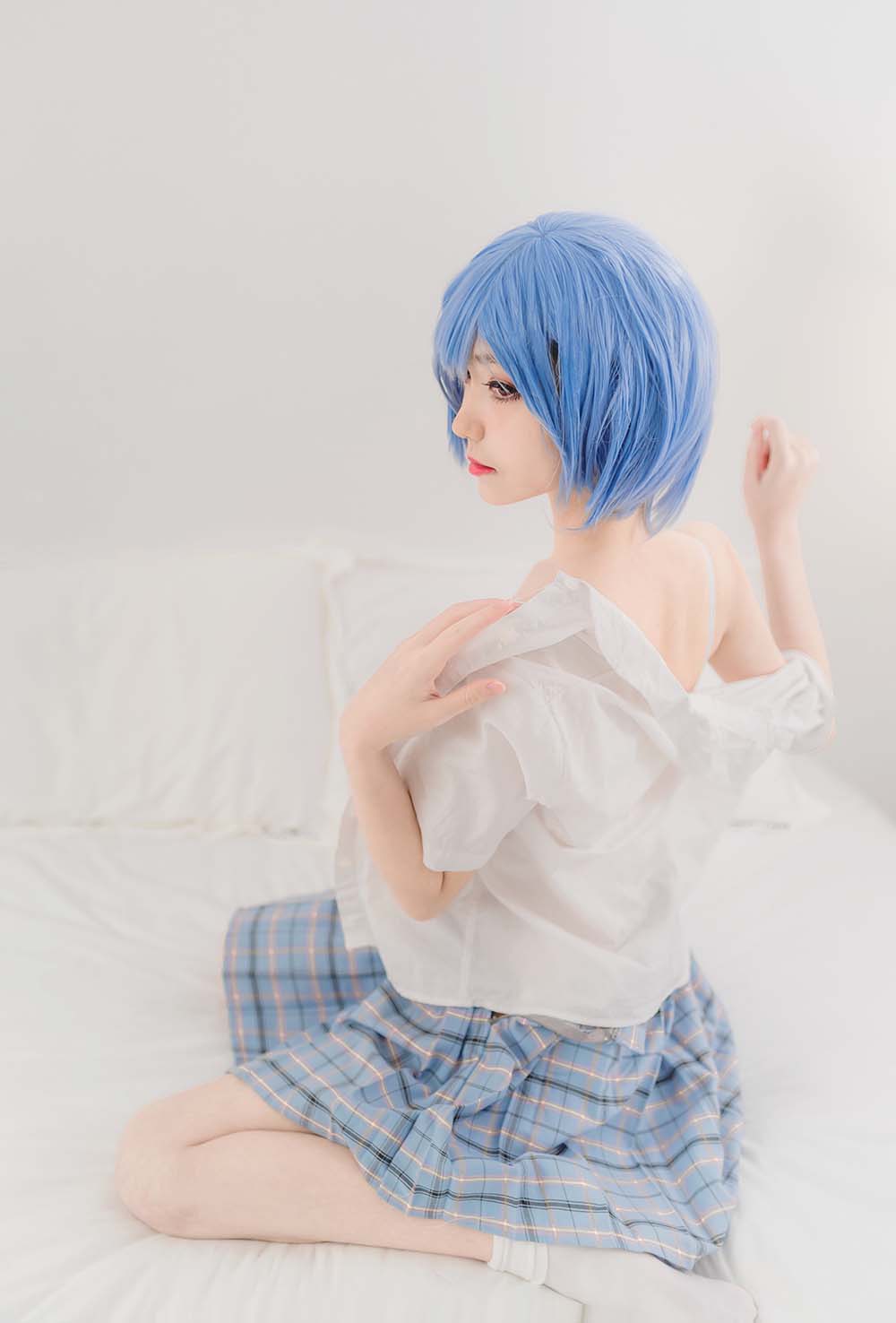 南桃Momoko – 绫波丽制服 Cosplay-第1张