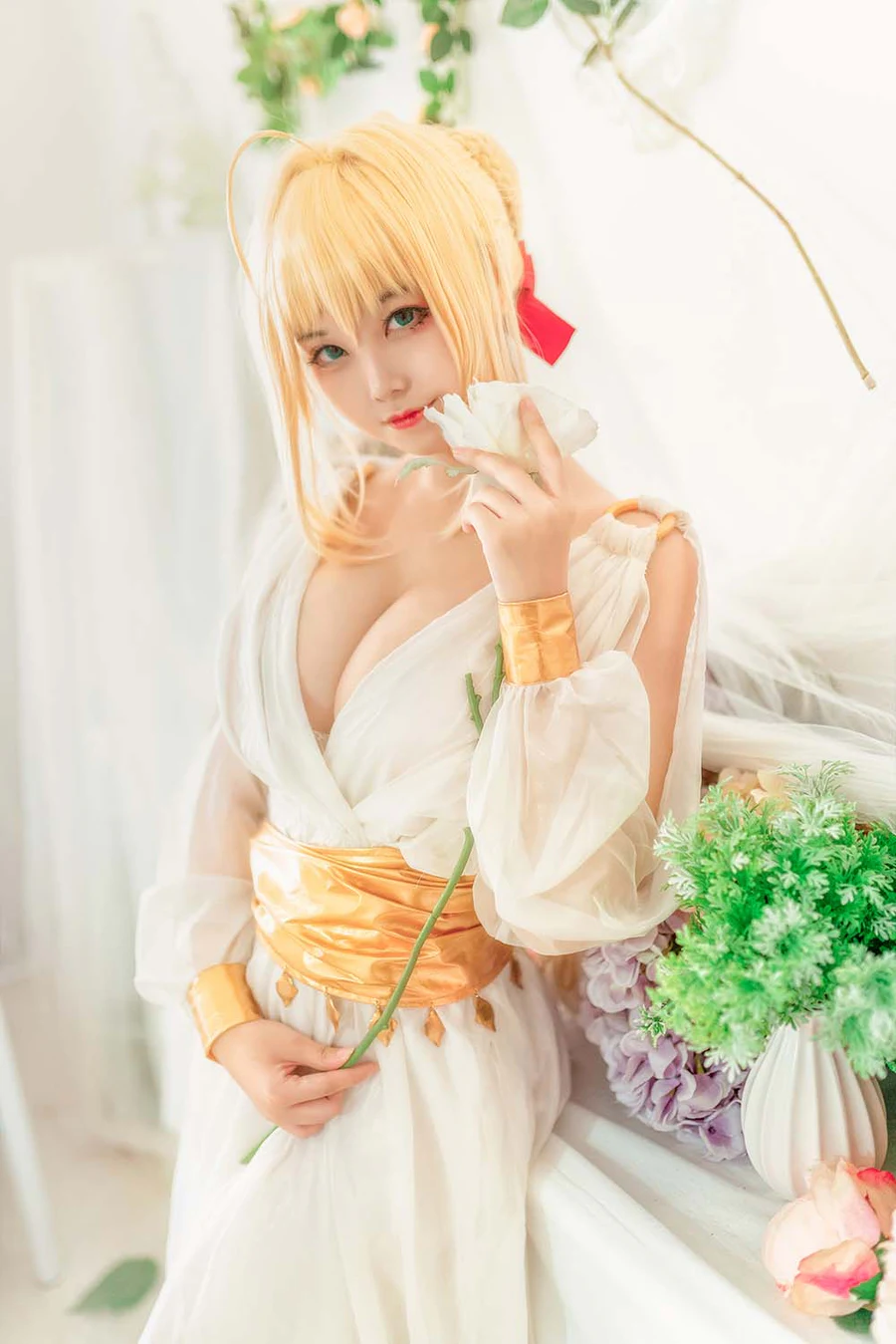 蜜汁猫裘 尼禄睡裙 Cosplay-第1张