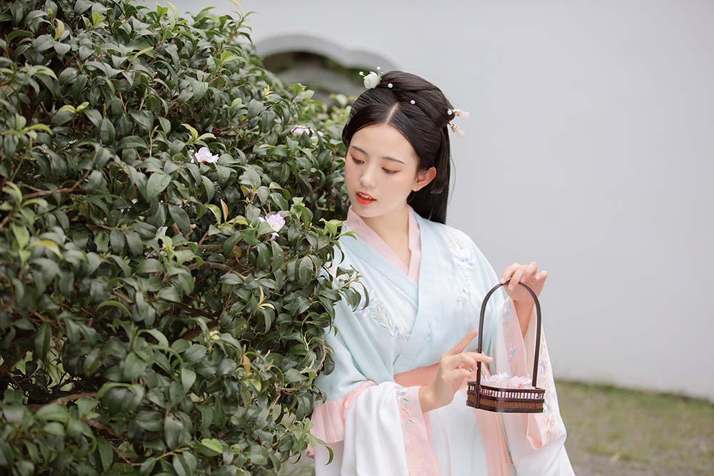 [YITUYU艺图语]2022.03.25 四月清和雨乍晴 小薇 YITUYU艺图语-第2张
