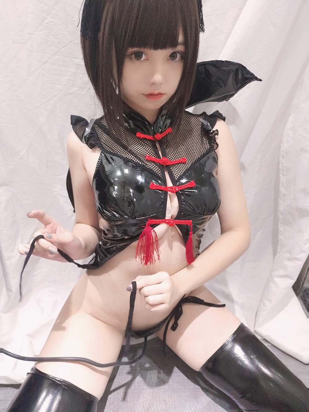 蜜汁猫裘 自拍 小恶魔 Cosplay-第2张
