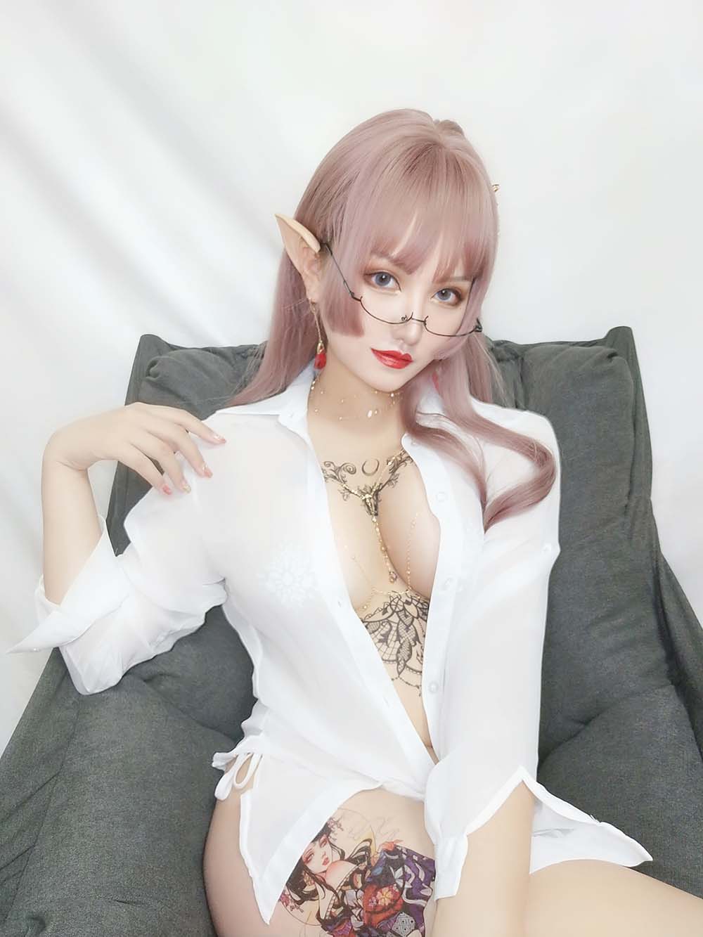 夏鸽鸽不想起床 – 纹身水钻 Cosplay-第1张