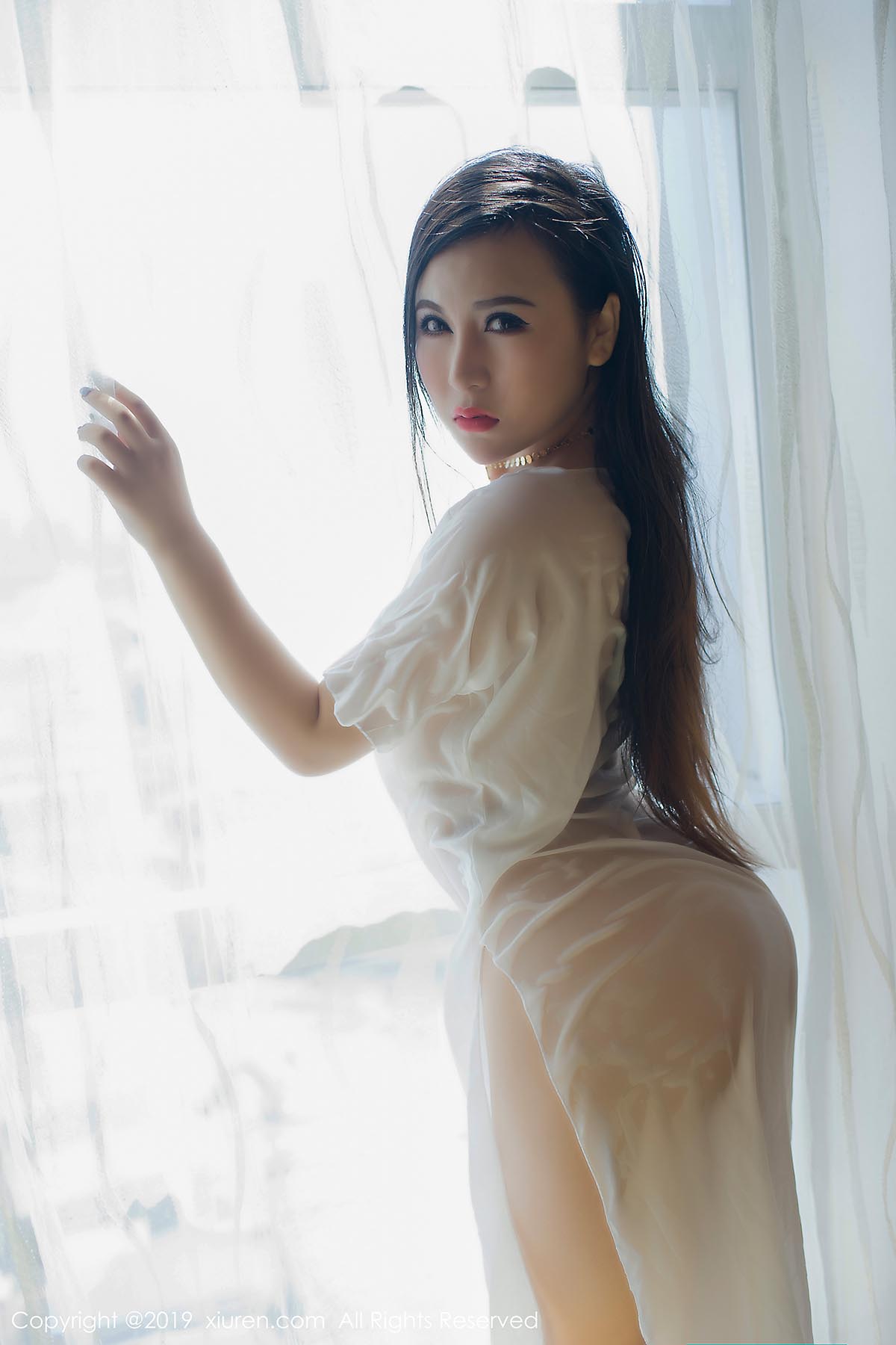 [Xiuren秀人网]XR20190801N01588 2019.08.01 NO.1588 胸比脸大,臀更大 伊诺 Xiuren秀人网-第1张