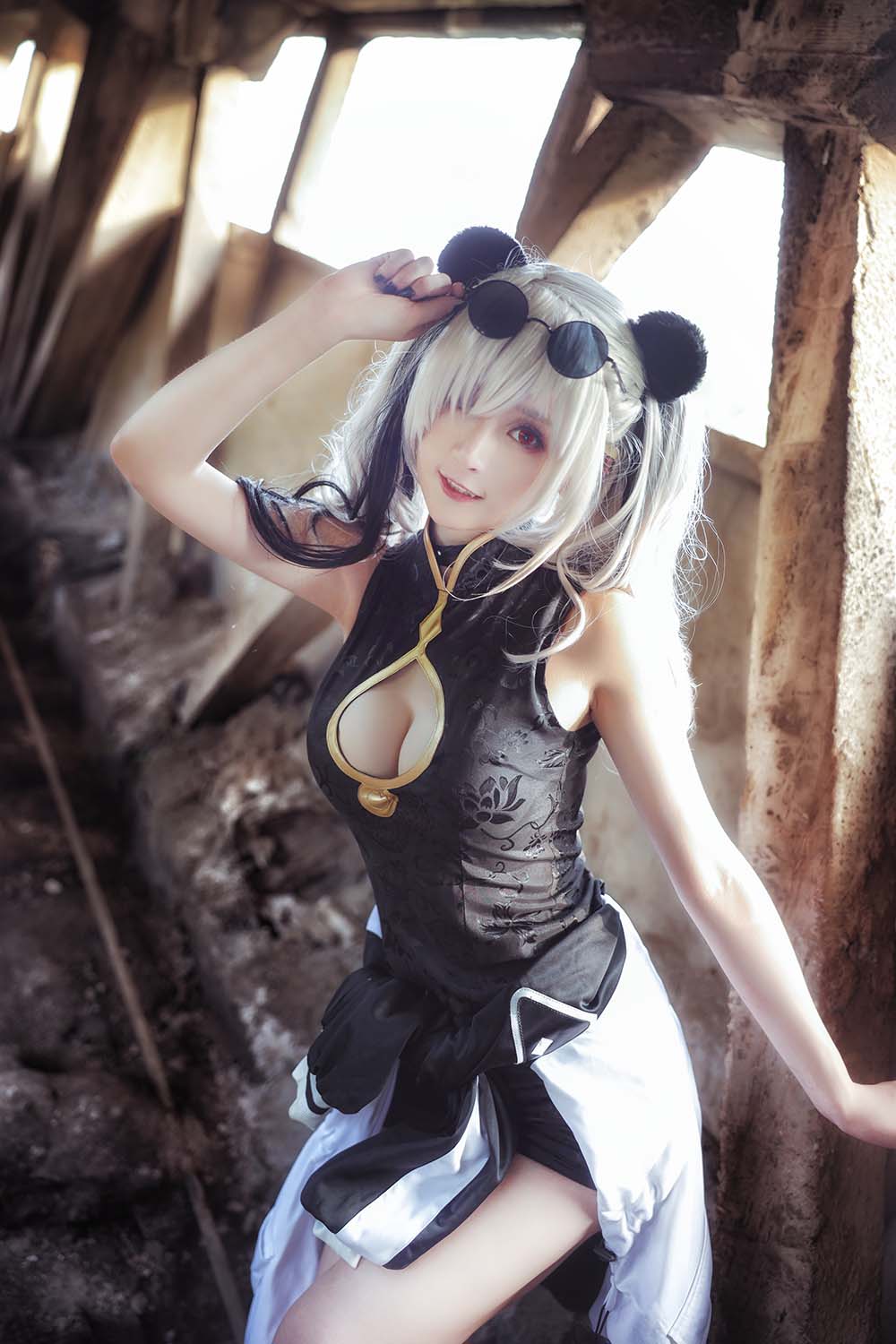 yui金鱼 – 食铁兽 Cosplay-第1张