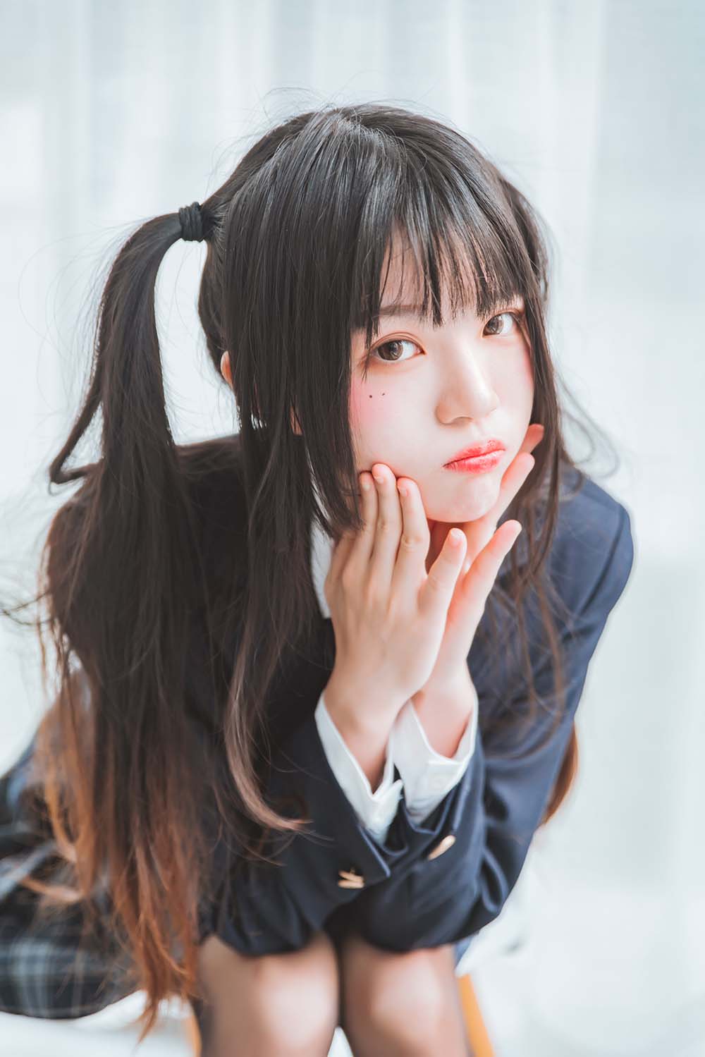 桜桃喵 – 冬季制服丝 Cosplay-第2张