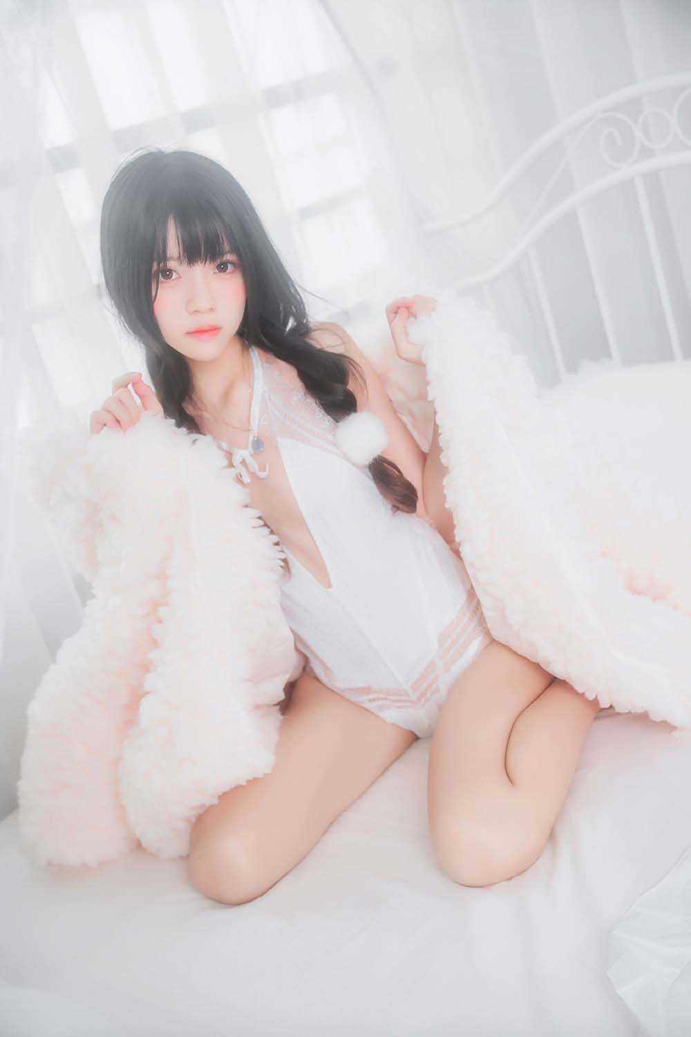 桜桃喵 – 纯白私房 Cosplay-第1张