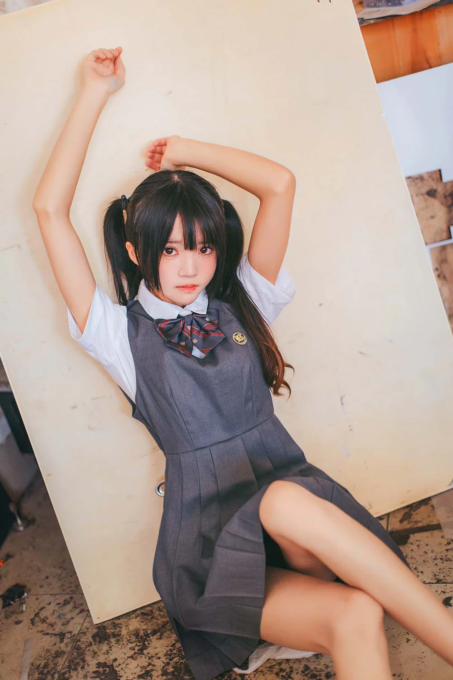 桜桃喵 – 画室少女 Cosplay-第1张