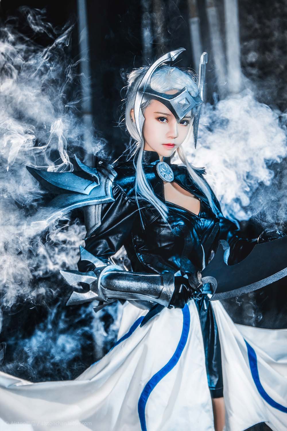 桜桃喵 – 月光之女 Cosplay-第1张