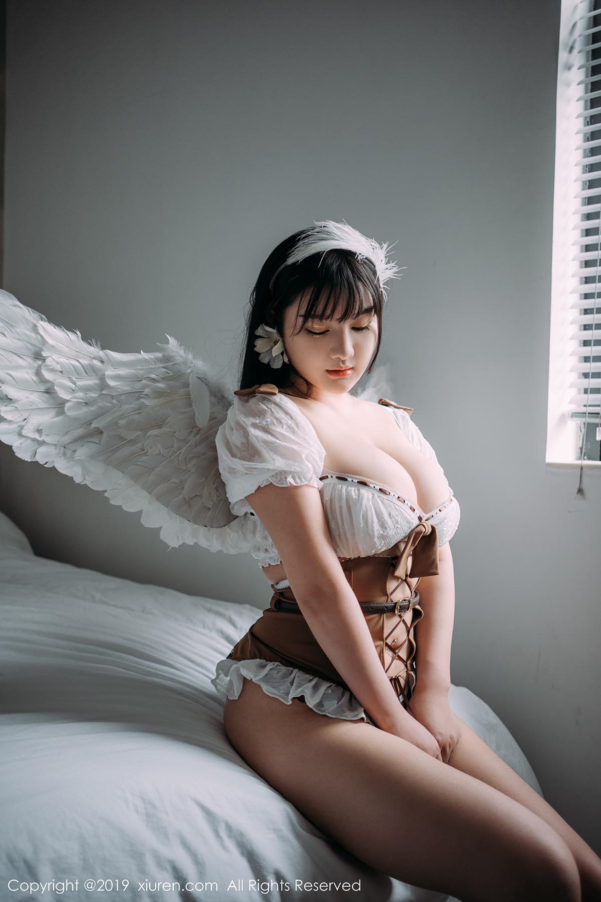 [Xiuren秀人网]XR20191204N01824 2019.12.04 NO.1824 演绎女仆与魅惑内衣 小尤奈 Xiuren秀人网-第1张