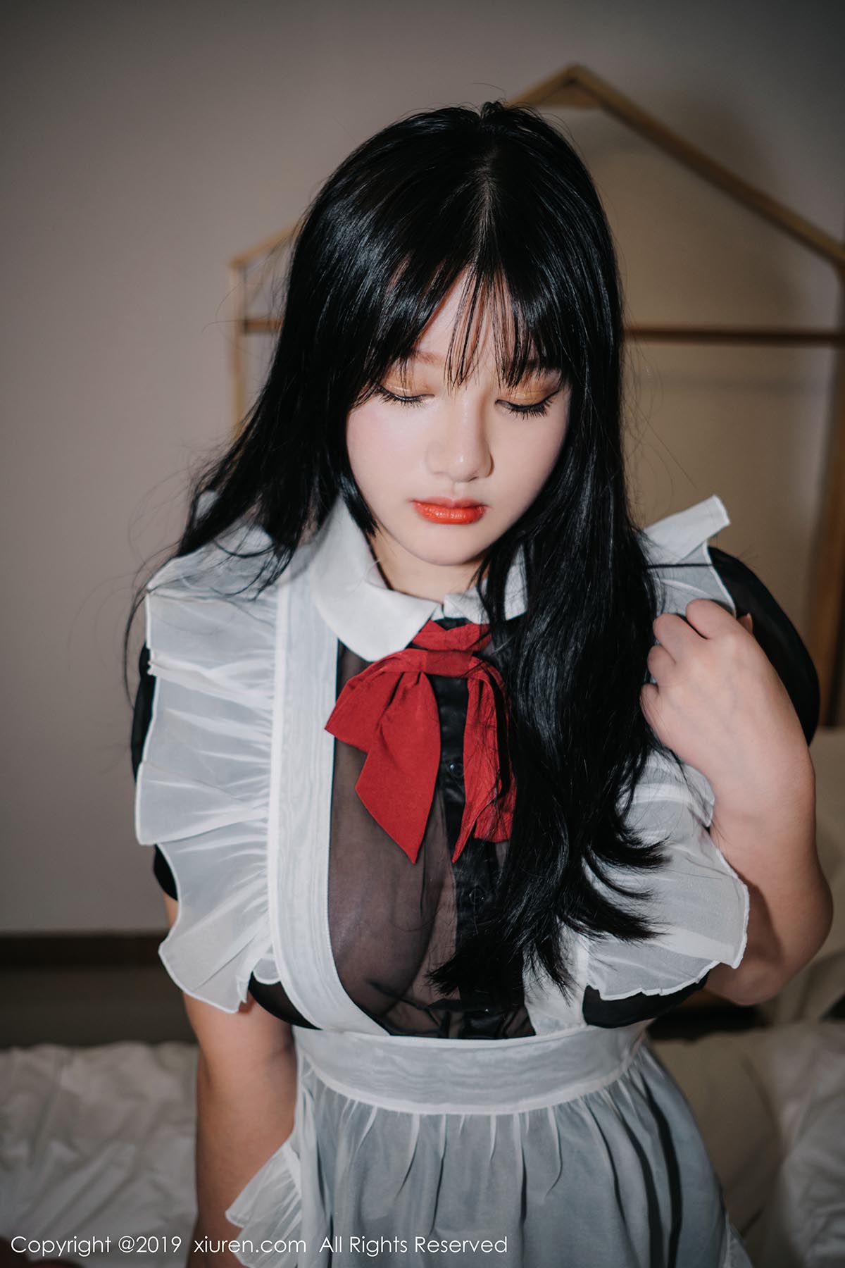 [Xiuren秀人网]XR20191204N01824 2019.12.04 NO.1824 演绎女仆与魅惑内衣 小尤奈 Xiuren秀人网-第2张