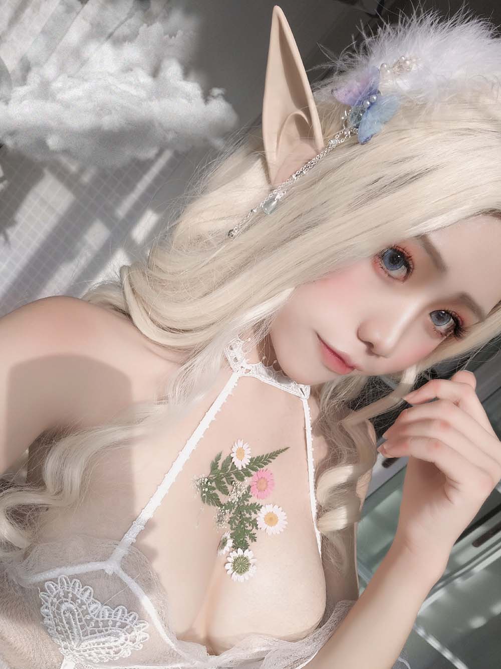 一笑芳香沁 – 少女与花 Cosplay-第1张