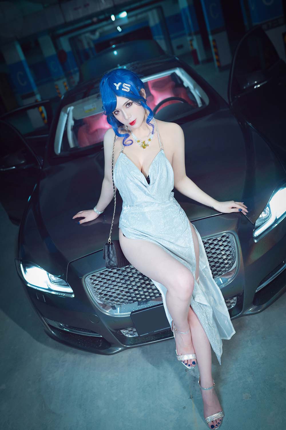 羊大真人 – 圣路易斯礼服 Cosplay-第2张