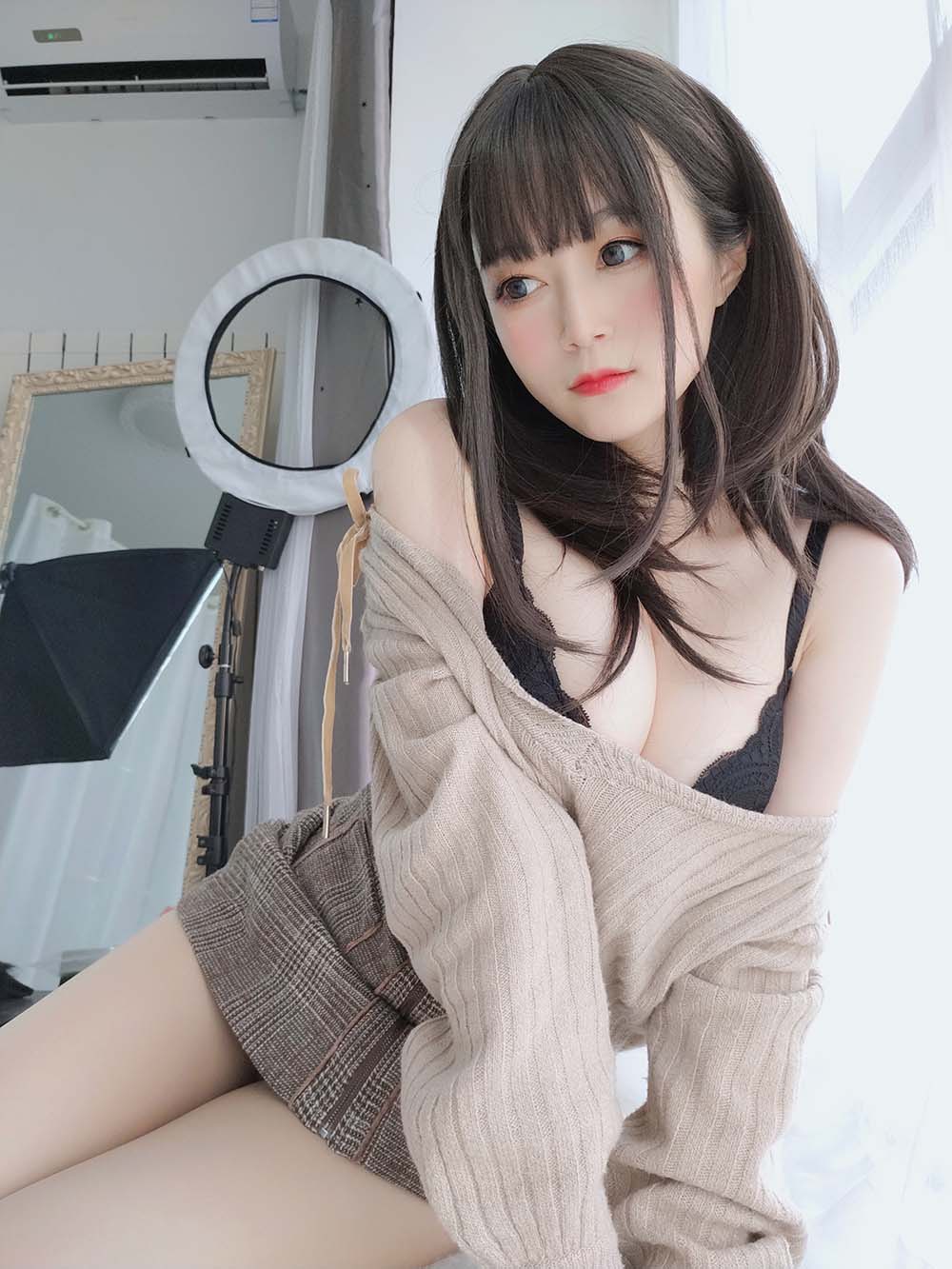白银81 – 甜美后辈日常篇 Cosplay-第1张