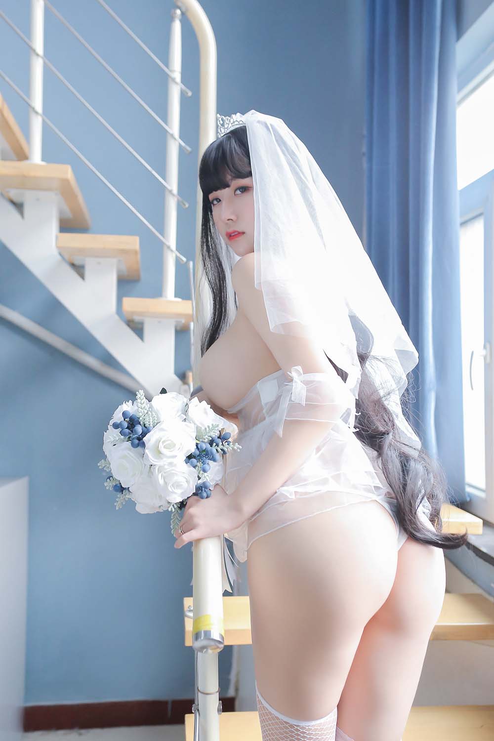 猫九酱Sakura – 长发婚纱 Cosplay-第2张