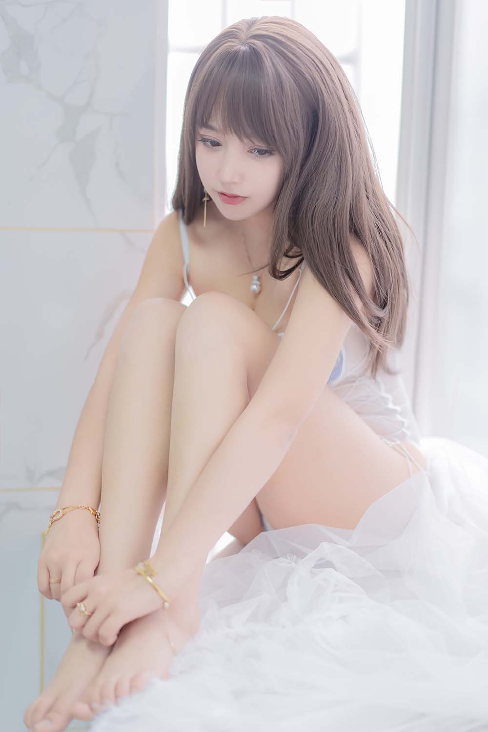 斗鱼米线线sama写真 – 午后 Cosplay-第2张