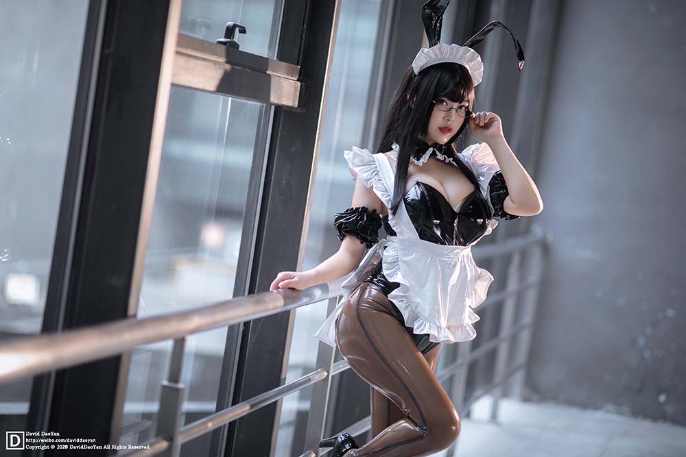 白烨 – 兔女郎 Cosplay-第1张