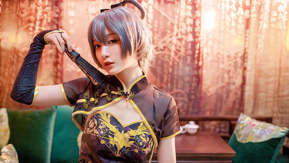 铁板烧鬼舞w – 洛天依 Cosplay-第1张