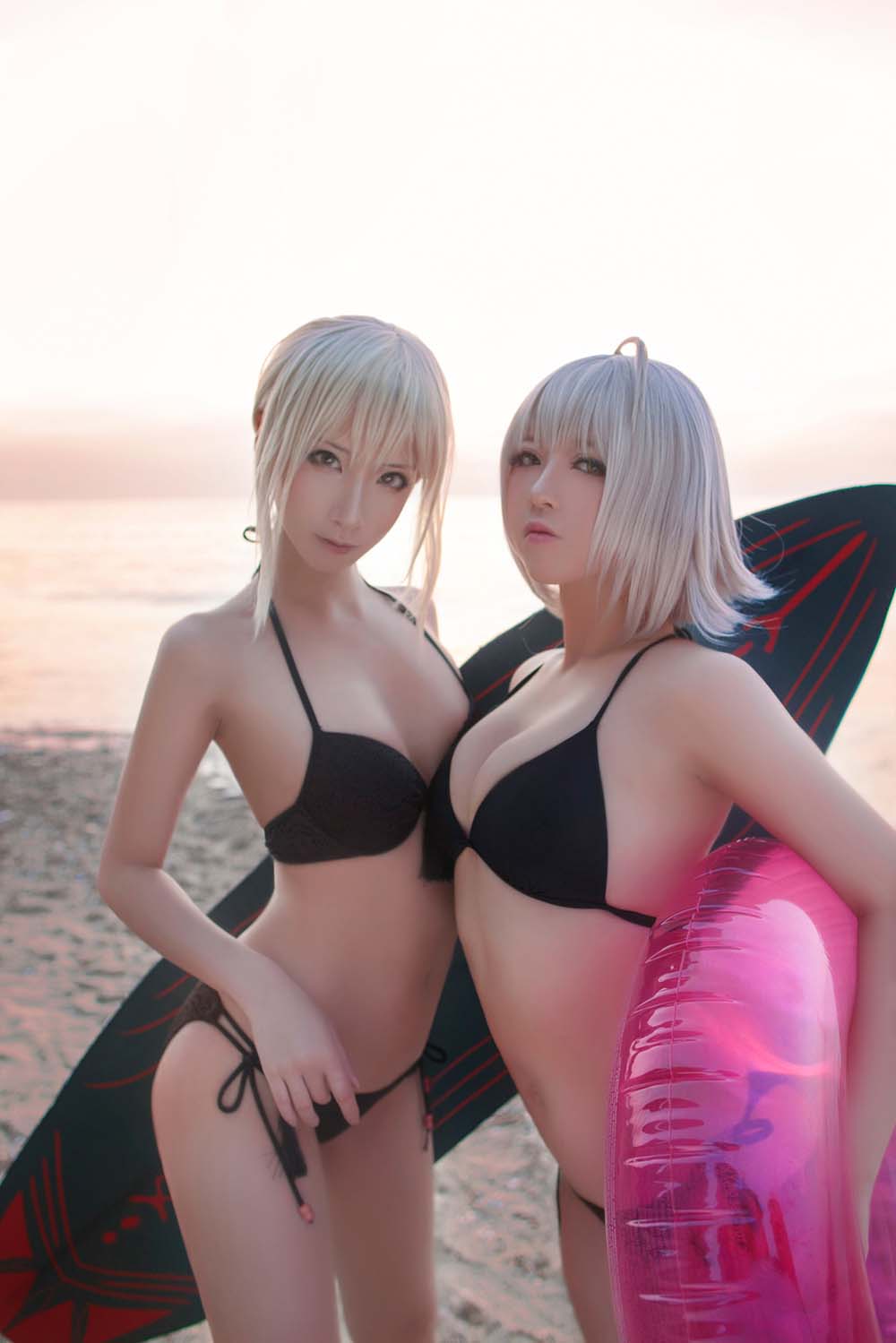 半半子&索索sophia – 海边泳装 Cosplay-第1张