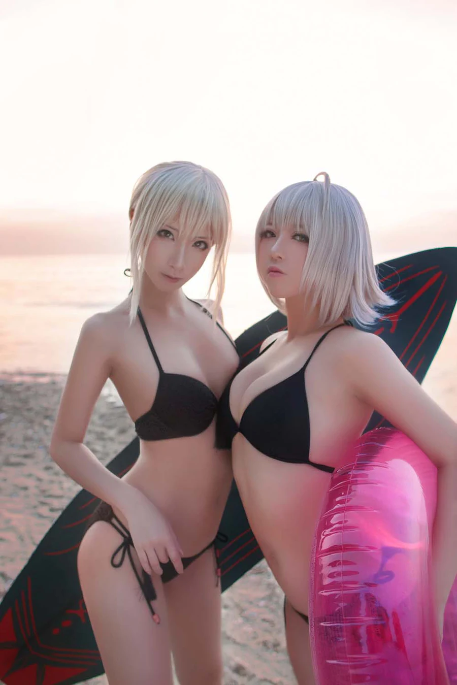 半半子&索索sophia – 海边泳装 Cosplay-第1张