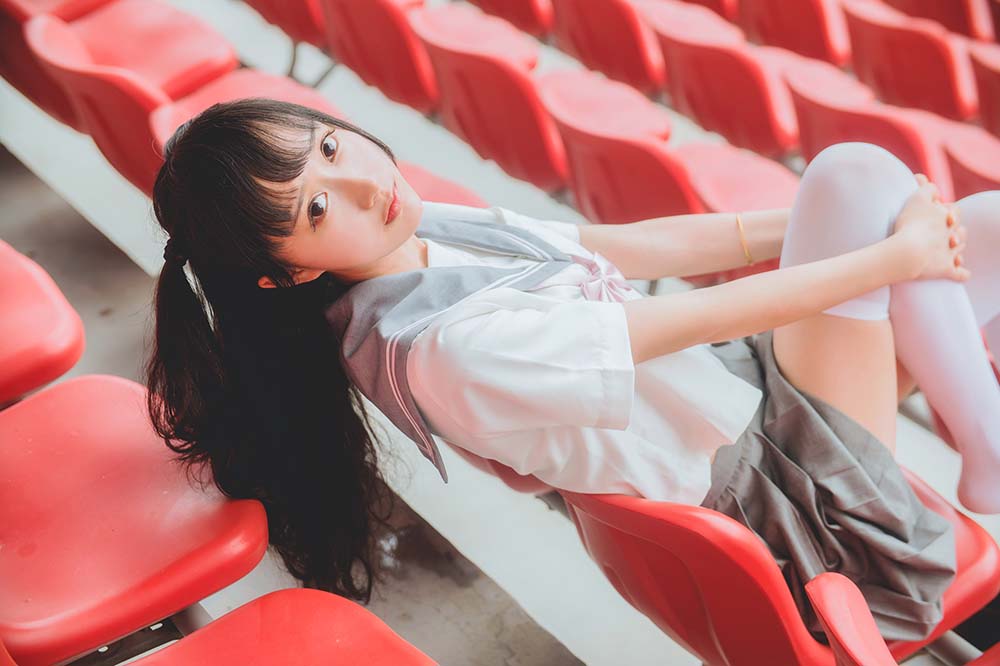 木绵绵OwO – 灰色JK Cosplay-第2张