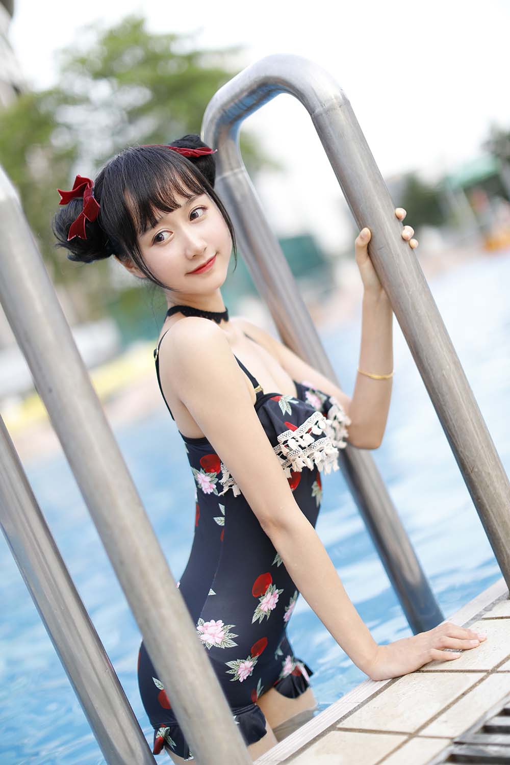 木绵绵OwO – 草莓泳衣 Cosplay-第1张