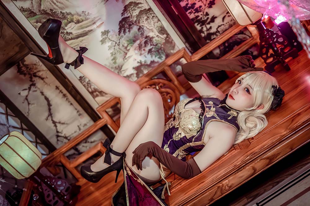 二佐Nisa – 金莲 Cosplay-第1张
