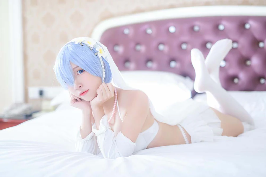 二佐Nisa – 蕾姆婚纱 Cosplay-第1张