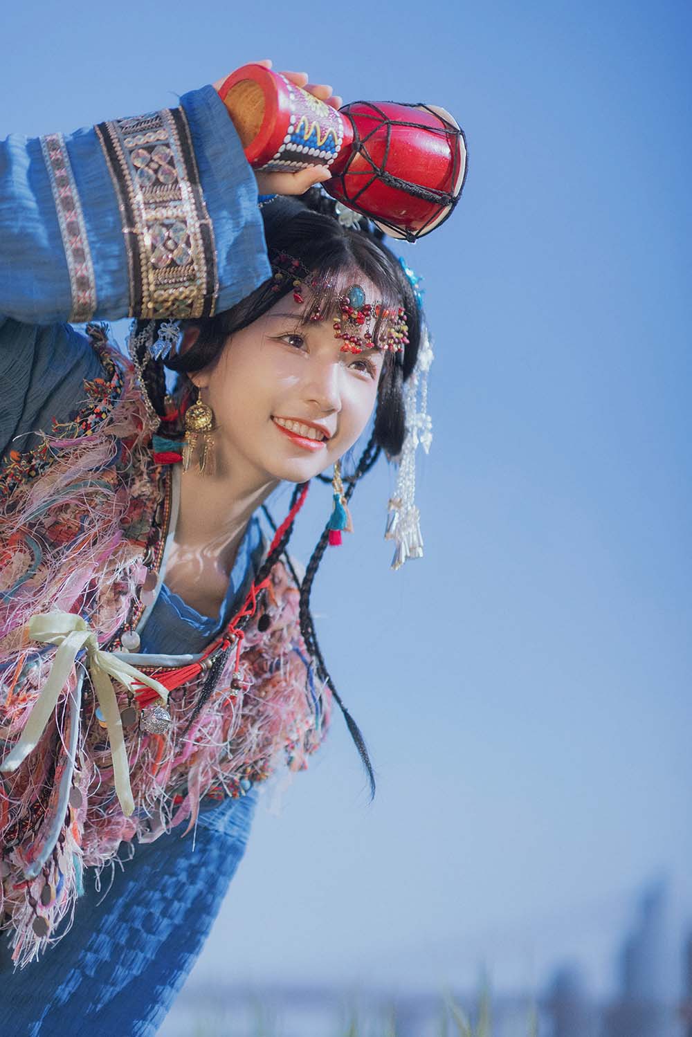 精选街拍作品 NO.1759 美臀美腿美眉 街拍-第1张