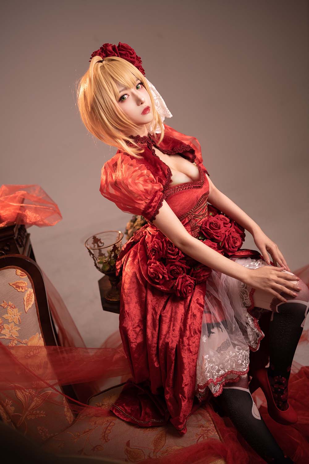 Shika小鹿鹿 – 尼禄礼服 Cosplay-第2张