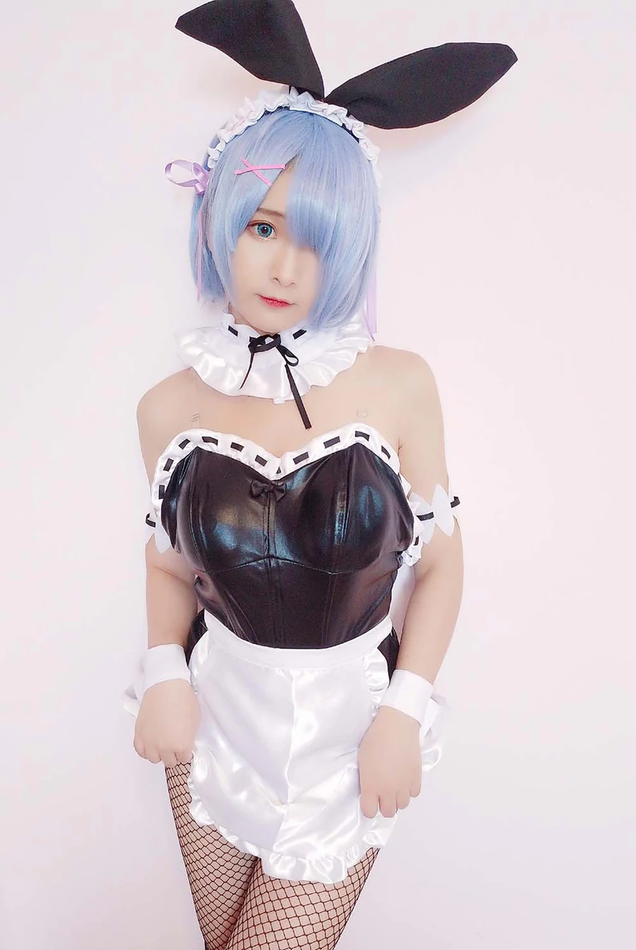 古川kagura – 蕾姆兔女郎 Cosplay-第1张