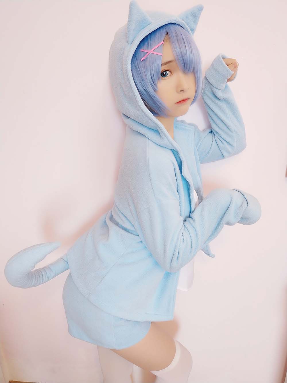 古川kagura – 蕾姆睡衣 Cosplay-第1张
