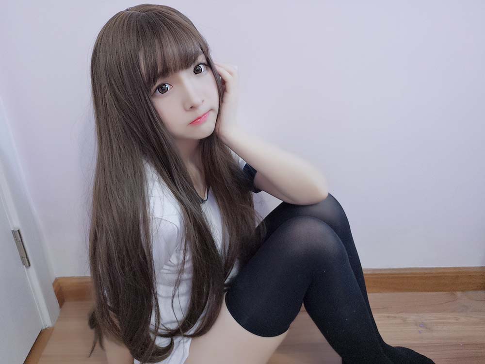 古川kagura – 体操服 Cosplay-第1张