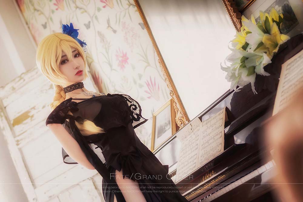 南桃Momoko – 贞德礼装 Cosplay-第1张