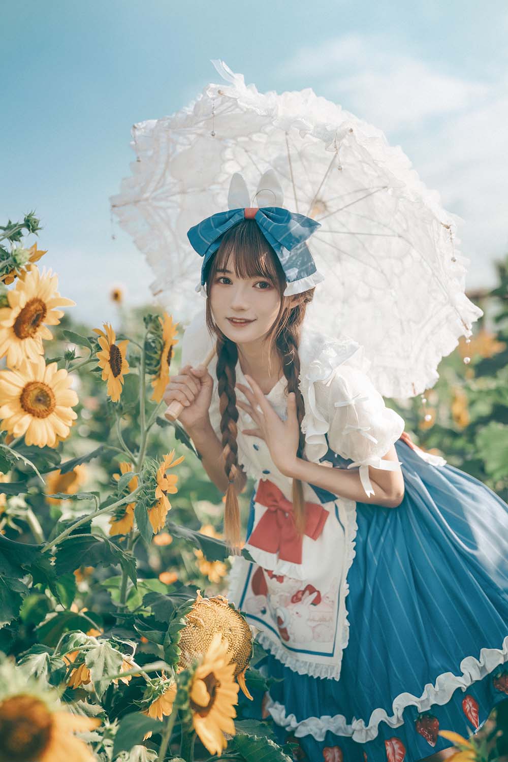 [YITUYU艺图语]2022.07.18 甜甜向日葵女孩 兔子Zzz不吃胡萝卜 YITUYU艺图语-第1张