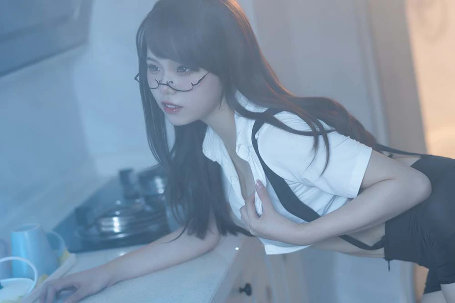 七月喵子 – 眼镜娘1号 Cosplay-第1张