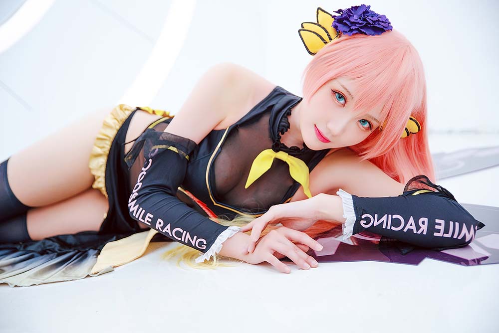 瓜希酱 – LUKA 赛车 Cosplay-第2张